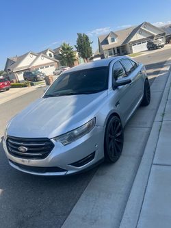 2013 Ford Taurus