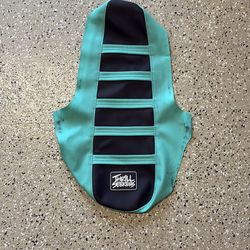 thrill seekers seat cover