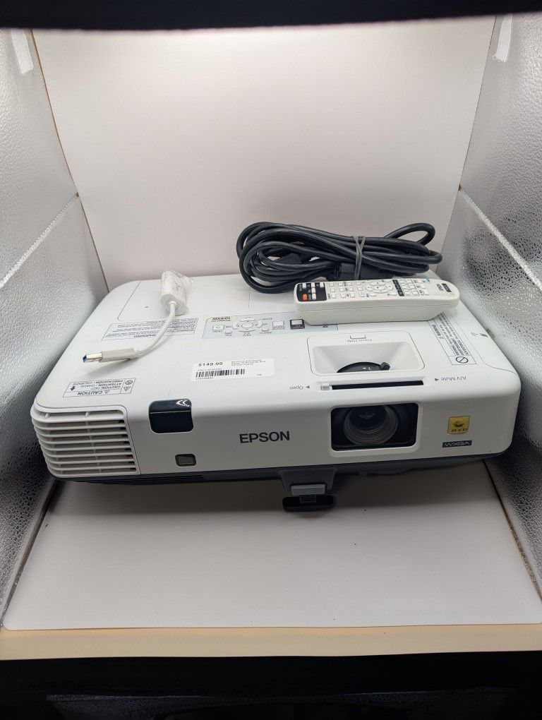 EPSON POWER LITE 1945 W PROJECTOR