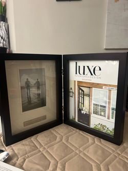 🖼️ Double Hinged Wooden Picture Frame (Dark Brown / Espresso)