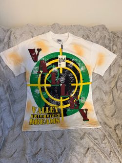 Vale USA Valley Dreams Graphic T-Shirt