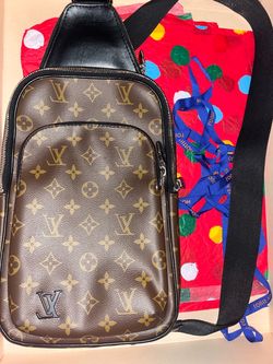 Louis Vuitton Slingbag