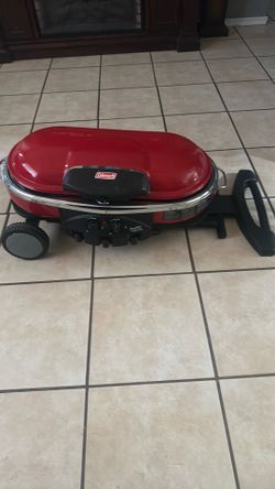 Portable grill Coleman
