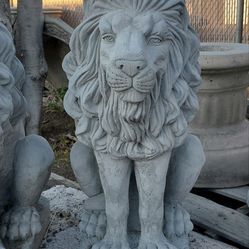 Concrete Lion Statue 