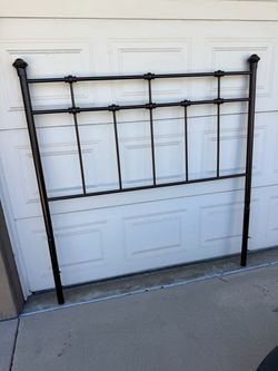 Free oil-rubbed bronze headboard (Carmel Valley)