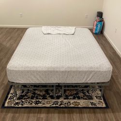 Queen Size Bed 