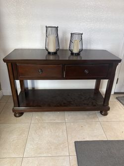 Entry table