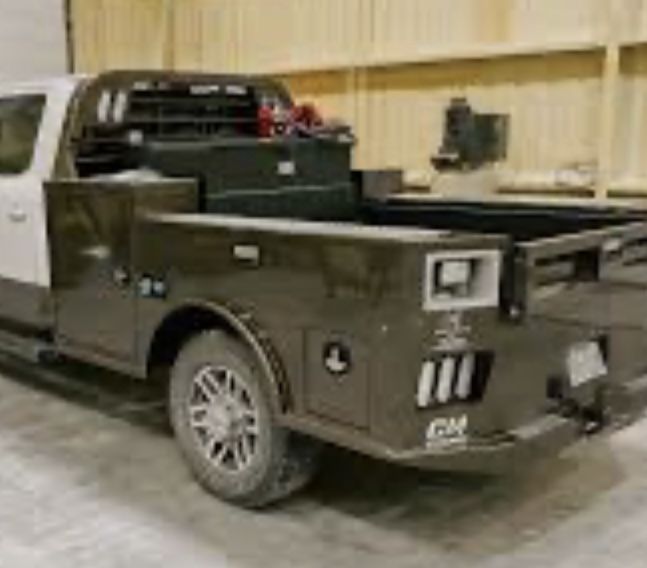 Cm TM Single Wheel 8’ Custom Bed