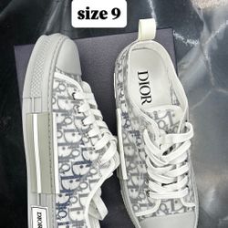 Low top Dior 