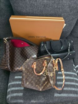 Assorted Handbags.