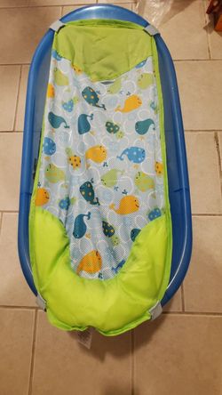 Baby bath tub
