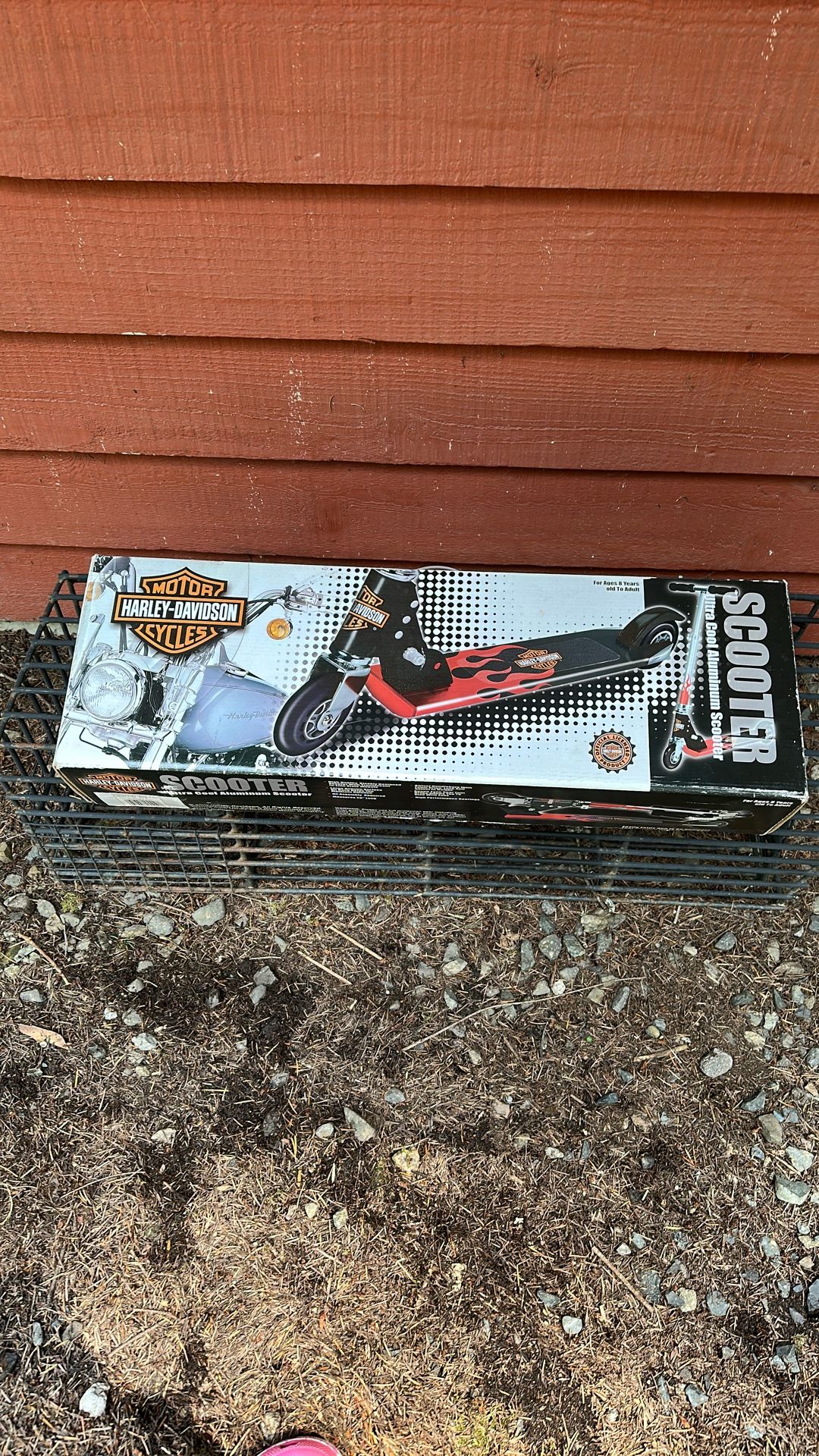 Harley-Davidson Ultra Cool Aluminum Scooter 20 Inches Long