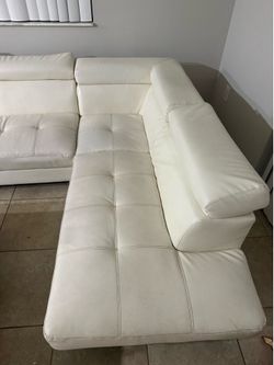 Sofa and coffe table