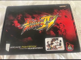 Madcatz Street Fighter IV Arcade Fightstick PlayStation 3 PS3