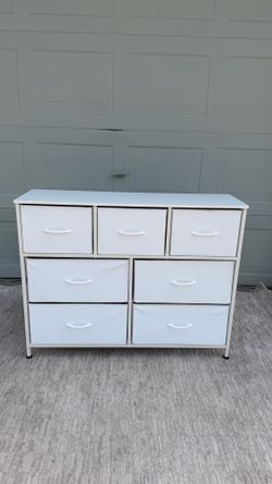 Dresser  with 7 drawers