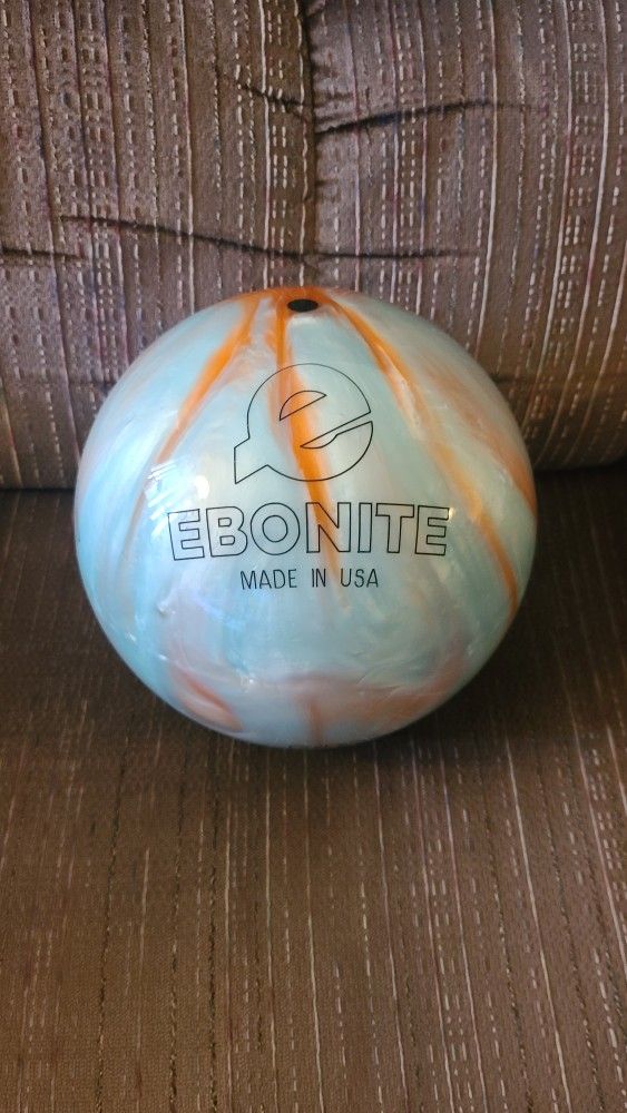 Undrilled 6 Lb Ebonite Magnum Gyro Bowling Ball With Bowling Bag