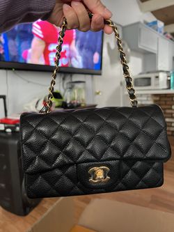 Chanel 20cm for Sale in Fremont, CA - OfferUp