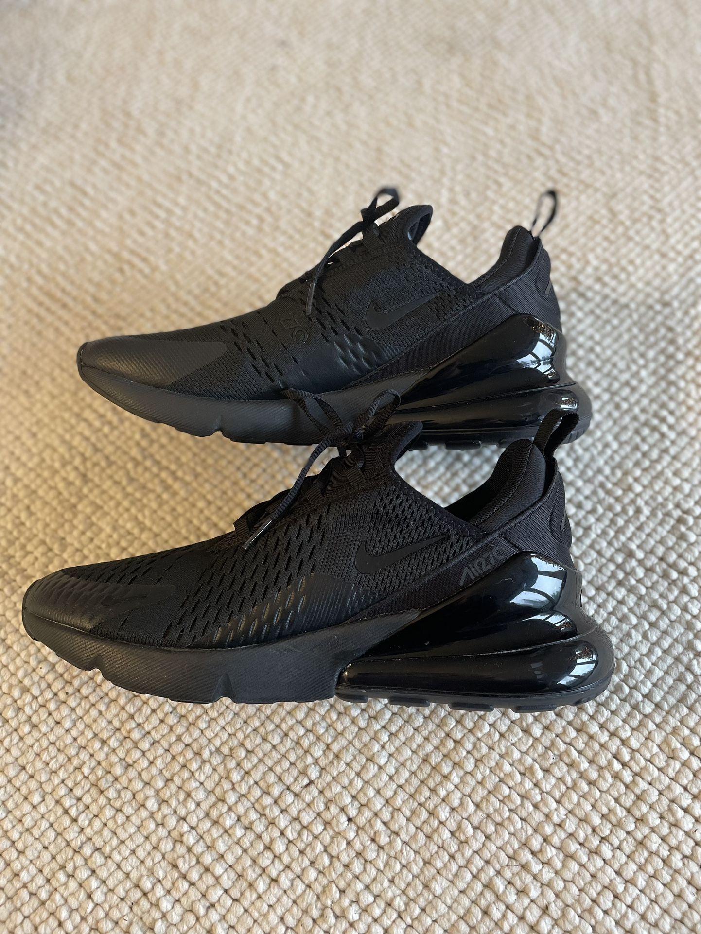 Nike Mens Air Max 270 Triple Black (Size 11)