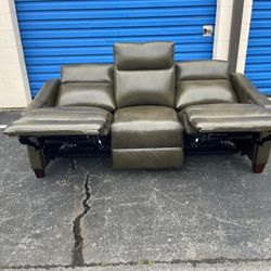 LAZYBOY QUINAULT POWER RECLINER SOFA 