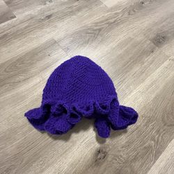 Ruffle Hat