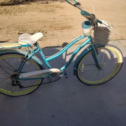 Women's. Beach Cruiser Huffy