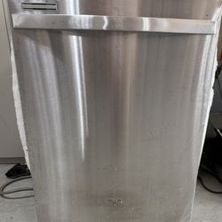 Whirlpool Dishwasher 