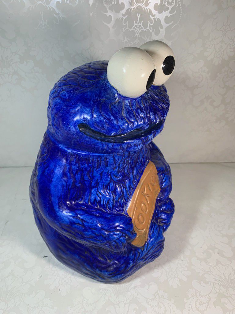 1997 Cookie Monster cookie jar for Sale in El Paso, TX - OfferUp