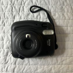 Fujifilm Instax Mini 11 Instant Camera Black