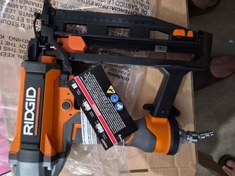 Straight finish nailer