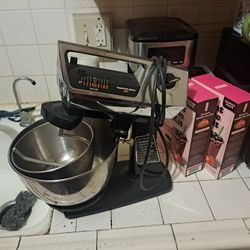 Hamilton Beach Scovill STAND Mixer