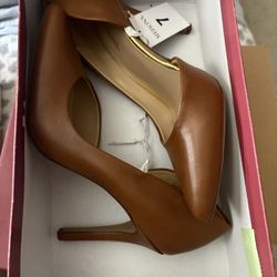 Cognac Heels