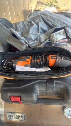 One handed reciprocating saw rigid brand