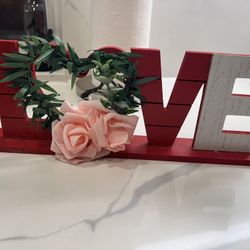Love Decor $10