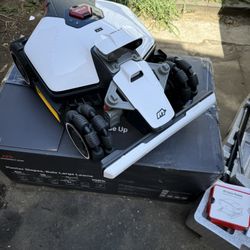MAMMOTION LUBA mini AWD