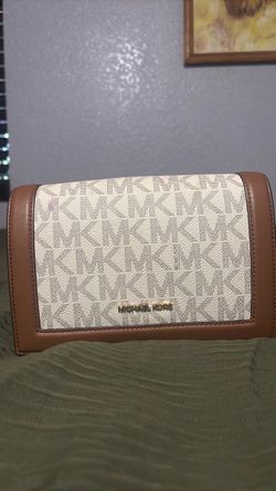 Michael Kors Signature Logo Crossbody Bag