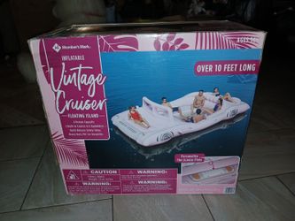 Inflatable Vintage Cruiser pool float