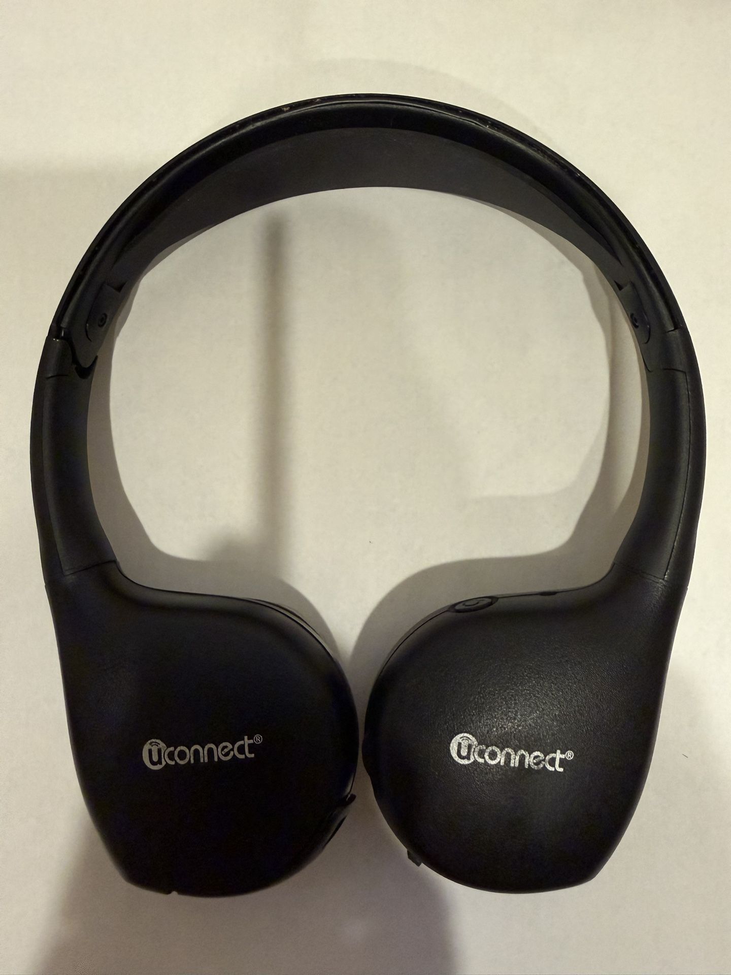 2017-2021 Chrysler Pacifica Rear Entertainment Digital Audio Wireless Headphones