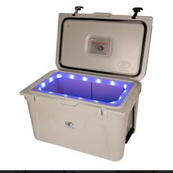 AWESOME ROTOMOLDED  LIKE A YETI BUT BETTER