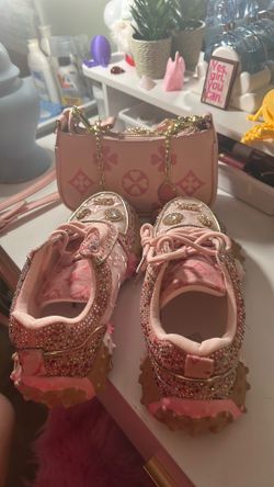 Combo Bling sneakers & matching purse