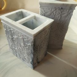 Hard Marmol  Beautiful Tooth Holder And Soap Dispenser 