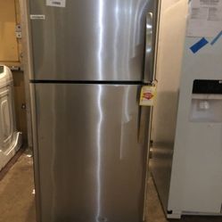 Frigidaire Top Freezer Appliance