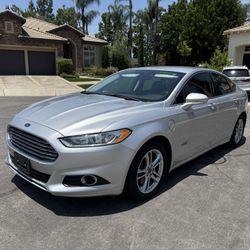 2016 Ford Fusion Hybrid Titanium 