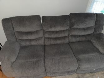 Raymour & Flanigan Southgate Reclining Couch Gray 