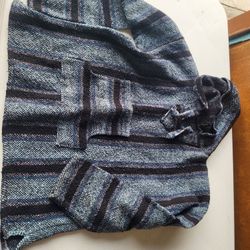 Lot 13 men small Mexican style pullover hoodie navy blues
