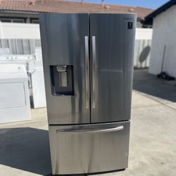 Samsung Refrigerator • Free Local Delivery 