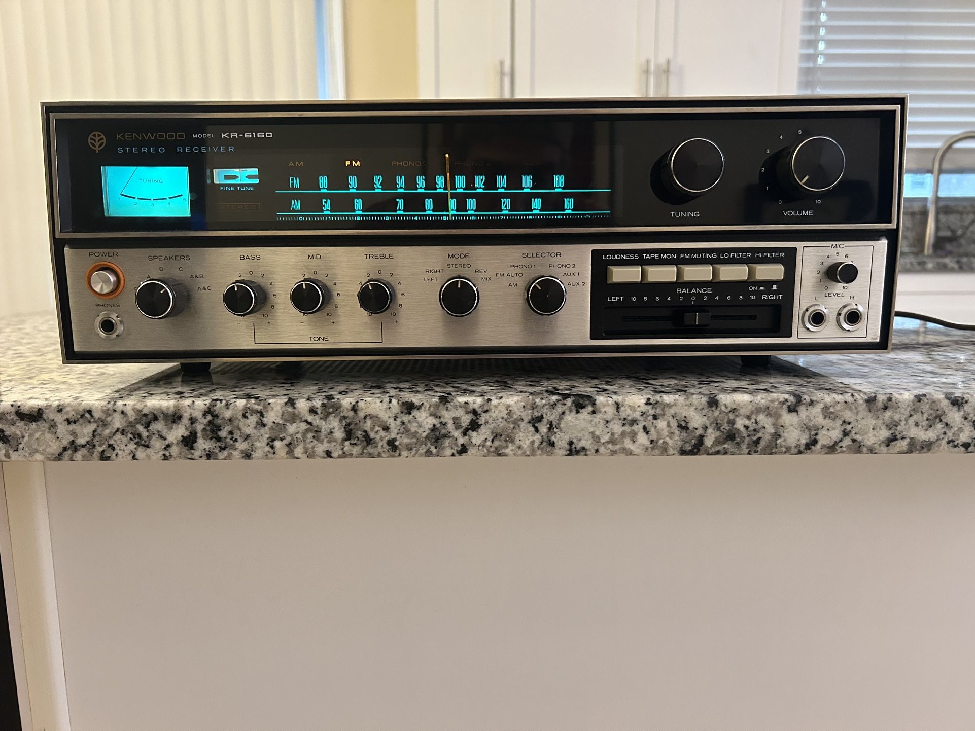 Kenwood KR-6160
