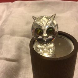 Swarovski Owl With Green Citrine Eyes 7654