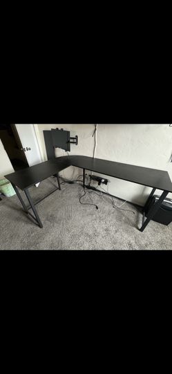 L Desk