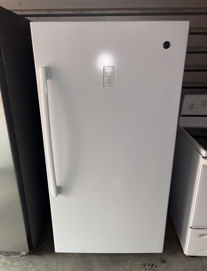 White GE Standing Freezer