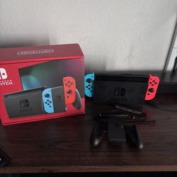 Nintendo Switch 